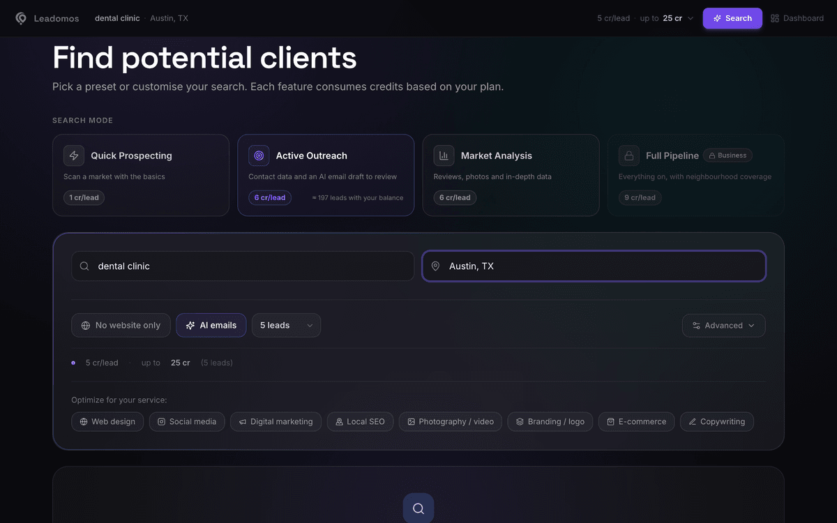 The search page: category, city, number of results, service and mode.